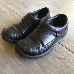Merrell Black Leather Slip On Clogs